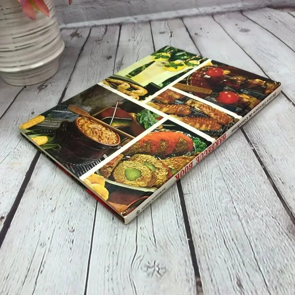 vintage Better homes and gardens barbecue book 1965